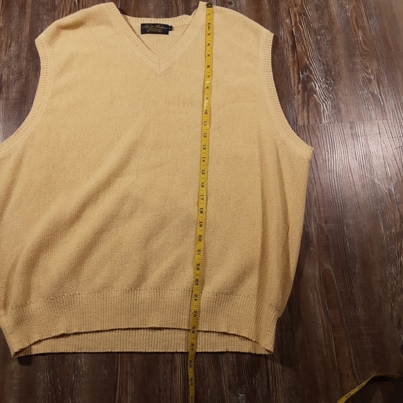 Brooks Brothers 100% Alpaca Knitted Sleeveless Ribbed V Neck Sweater Sz Large - Picture 6 of 6